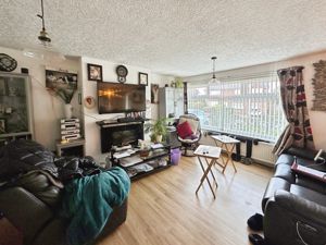 Lounge- click for photo gallery